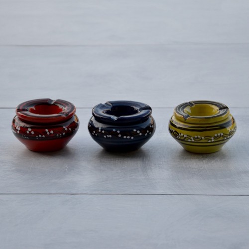 Lot de 3 cendriers Tatoué rouge, bleu et vert anis - Mini modèle